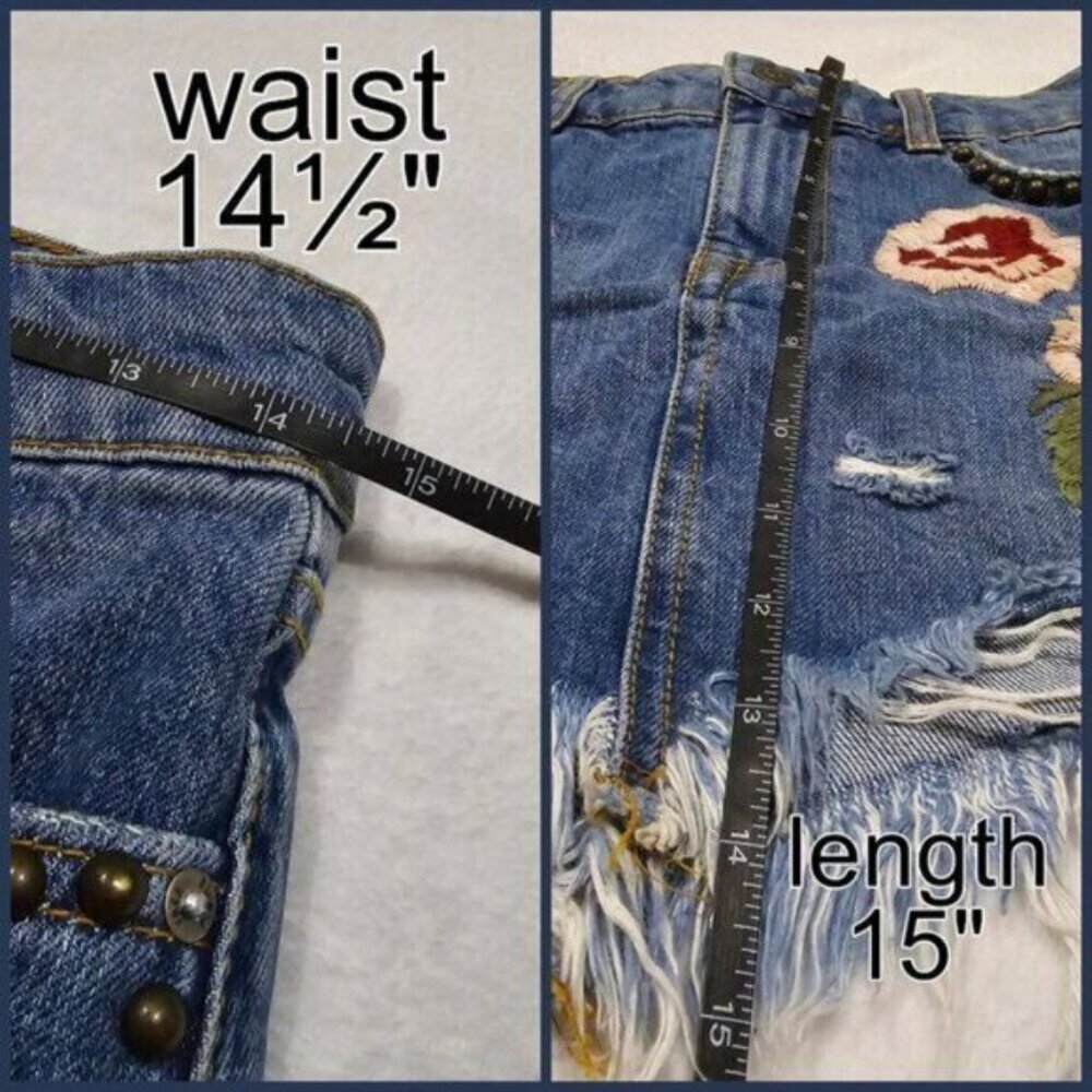 Free People ✦ Denim Mini Skirt ✦ Embroidered Roses Studs Raw Hem Distressed 26 - Picture 13 of 15